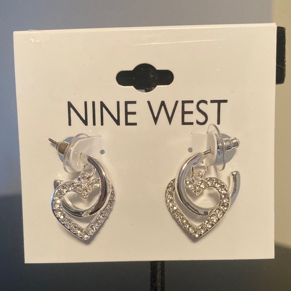 Nine West Silver Crystal Heart Earrings 12$